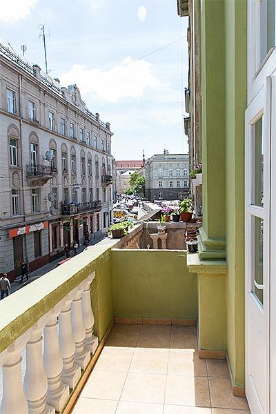 Apartment Vozle Teatra Opery I Baleta Lemberg Exterior foto